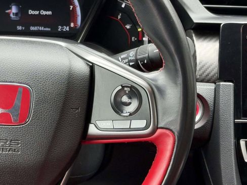Used 2019 Honda Civic Type R image 19