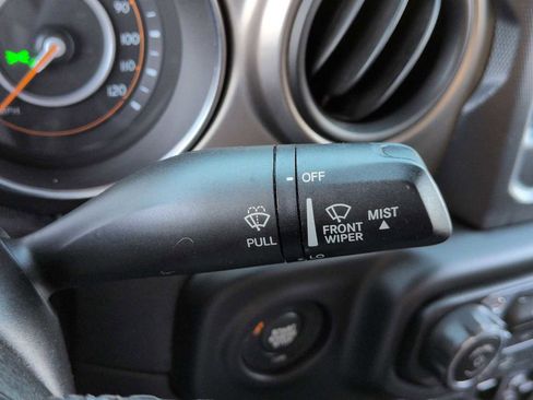 Used 2020 Jeep Wrangler Unlimited Sport S image 39