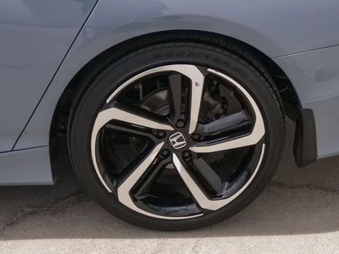 Used 2022 Honda Accord Sport Special Edition image 6