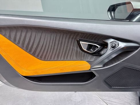 Used 2015 Lamborghini Huracan LP 610-4 image 13