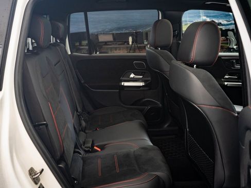 Certified 2024 Mercedes-Benz GLB 250 4MATIC image 35