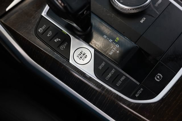 Used 2021 BMW 330i Sedan RWD image 39