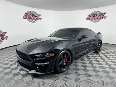 Used 2019 Ford Mustang GT Premium w/ Ford Safe & Smart Package RWD image 3
