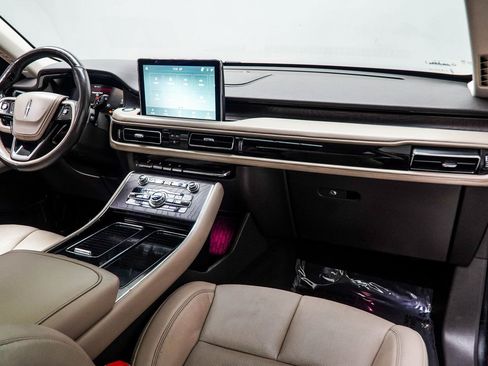 Used 2022 Lincoln Aviator Reserve w/ Elements Package Plus image 16