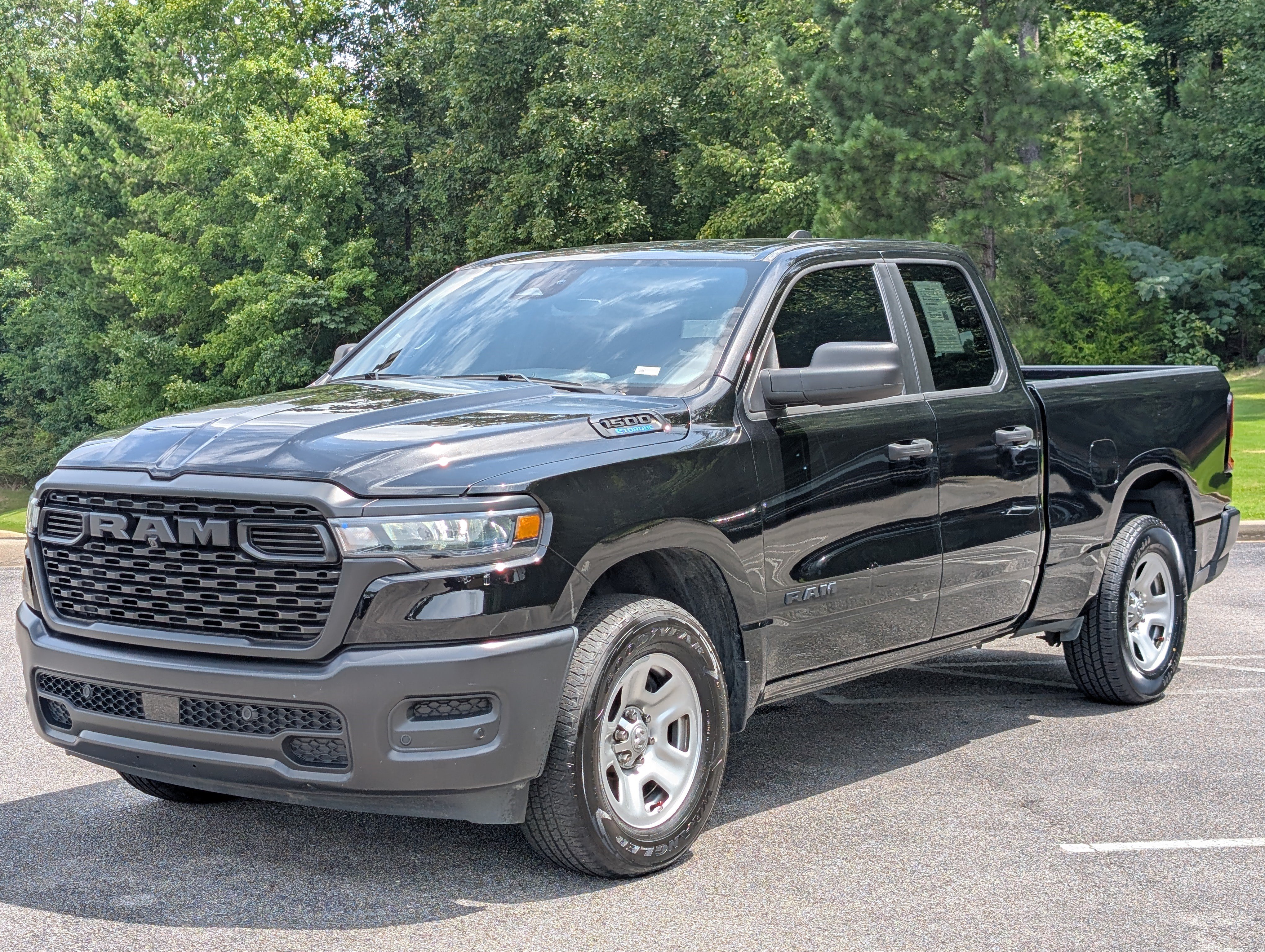 Used 2025 RAM 1500 Tradesman AWD/4WD image 5
