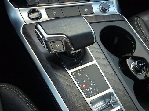 Used 2021 Audi A6 2.0T Premium w/ Convenience Package image 19