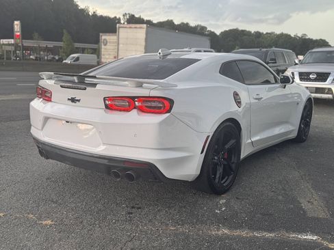 Used 2022 Chevrolet Camaro SS RWD image 5
