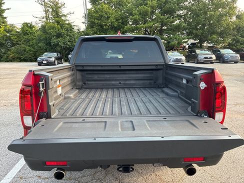Used 2023 Honda Ridgeline Sport image 19