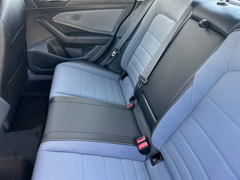 New 2026 Volkswagen Jetta SE image 10