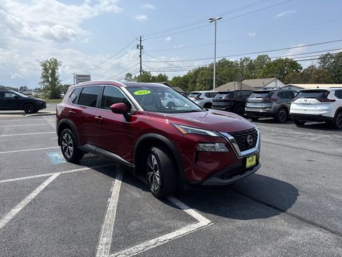 Certified 2023 Nissan Rogue SV w/ SV Premium B Package AWD/4WD image 18