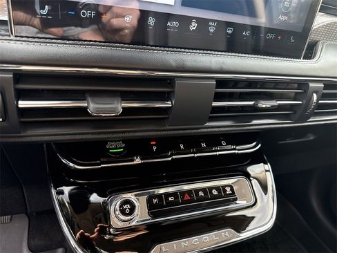 Used 2023 Lincoln Corsair Reserve w/ Equipment Group 201A image 30