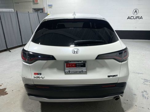 Used 2025 Honda HR-V Sport image 5