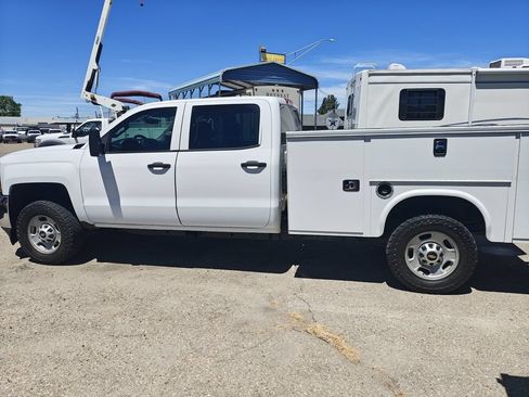 Used 2015 Chevrolet Silverado 2500 W/T AWD/4WD image 6