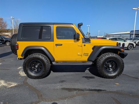 Used 2018 Jeep Wrangler Sport image 4