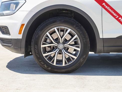 Used 2019 Volkswagen Tiguan SE FWD image 11