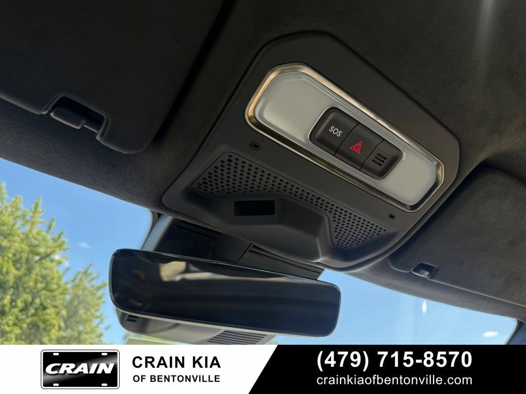 Used 2022 Rivian R1T Adventure AWD/4WD image 18