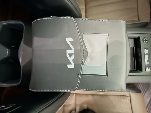 Used 2026 Kia EV9 GT-Line image 25