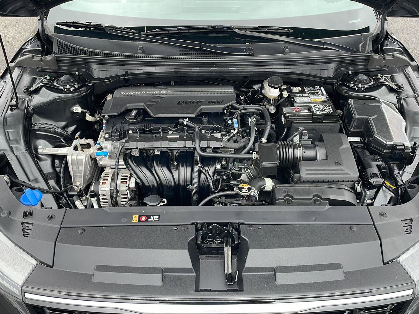 Used 2025 Kia K4 GT-Line w/ GT-Line Premium Package FWD image 9