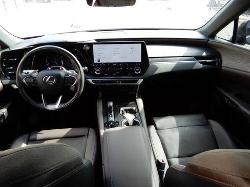 Used 2023 Lexus RX 350 FWD w/ Accessory Package (Z1) image 21