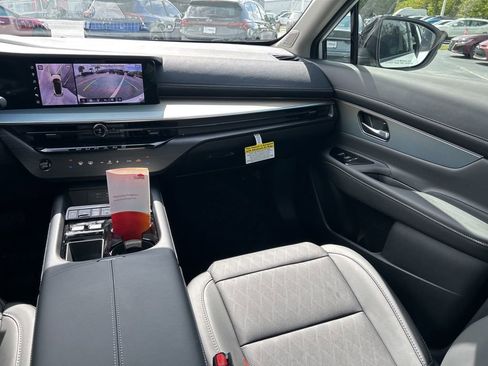 New 2026 Nissan Murano Platinum w/ Cargo Package AWD/4WD image 12