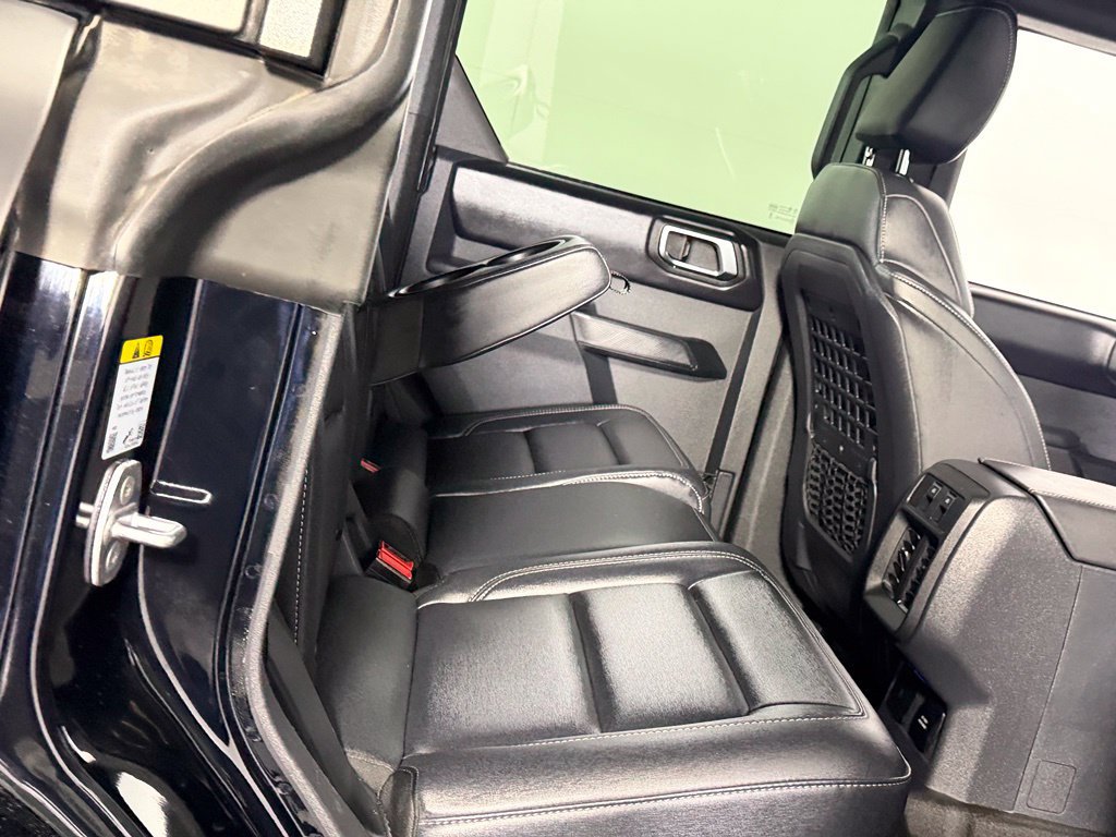Used 2025 Ford Bronco Badlands AWD/4WD image 28