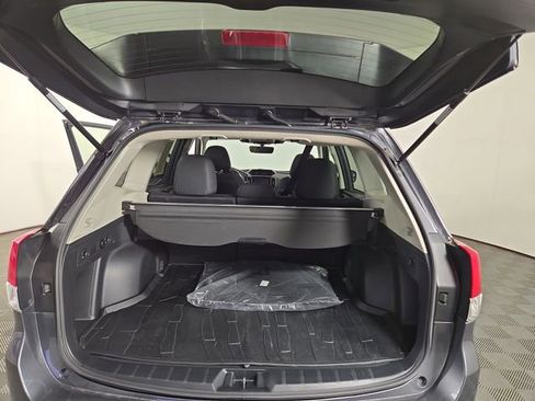 Used 2024 Subaru Forester Premium AWD/4WD image 33