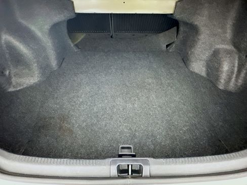 Used 2017 Toyota Camry SE FWD image 29