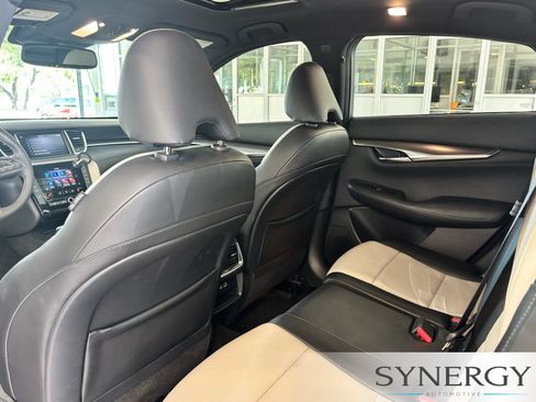 Certified 2023 INFINITI QX55 Luxe w/ Accent Package AWD/4WD image 23