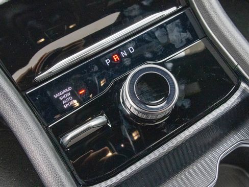 New 2027 Jeep Grand Cherokee Altitude AWD/4WD image 28