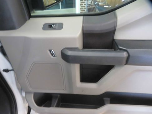 Used 2019 Ford F150 XL w/ Equipment Group 101A Mid AWD/4WD image 24