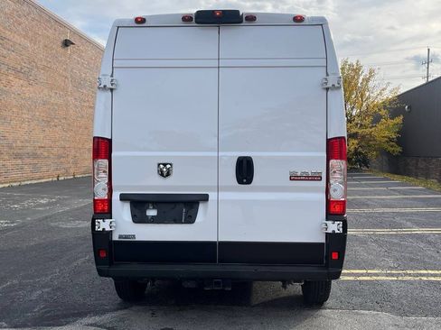 Used 2021 RAM ProMaster 2500 w/ Convenience Group image 6