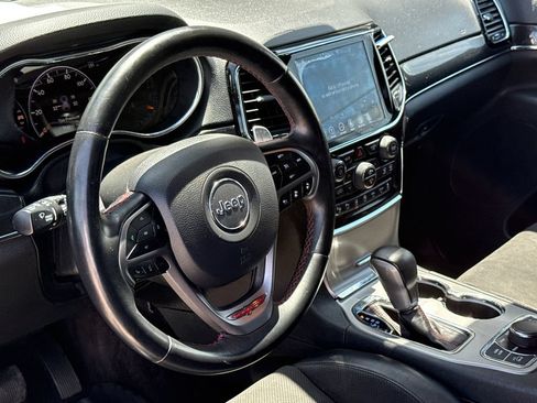 Used 2019 Jeep Grand Cherokee Trailhawk AWD/4WD image 19