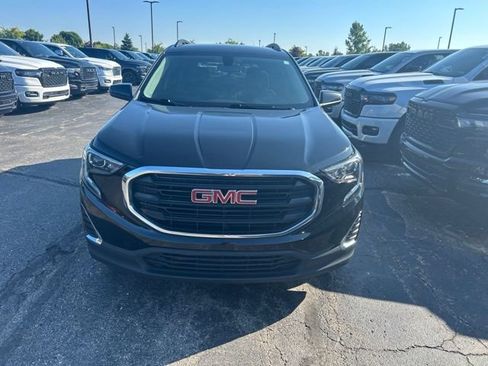 Used 2018 GMC Terrain SLE w/ Driver Convenience Package FWD image 6