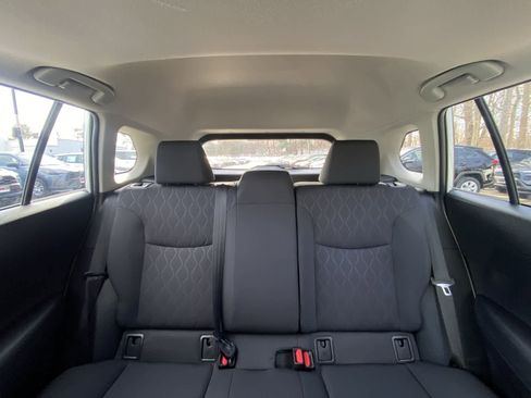 Certified 2024 Toyota Corolla Cross LE image 32