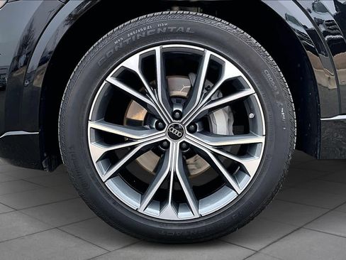 Used 2023 Audi Q8 Premium w/ Black Optic Package image 11