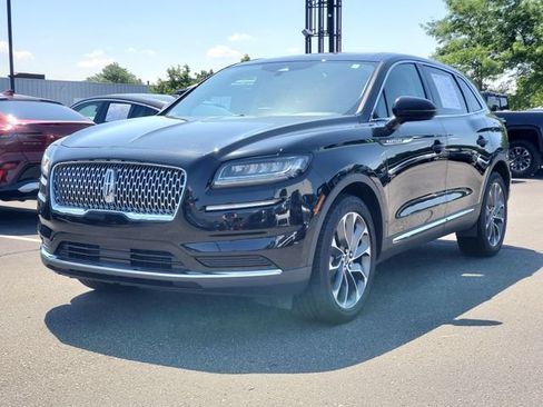 Certified 2023 Lincoln Nautilus Reserve AWD/4WD image 2