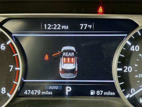 Used 2024 Nissan Rogue S AWD/4WD image 19