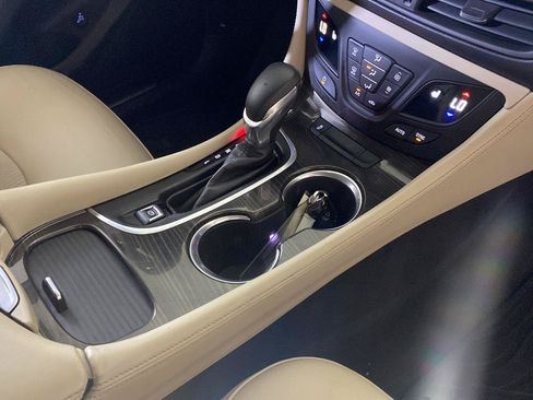 Used 2020 Buick Envision Preferred FWD image 50