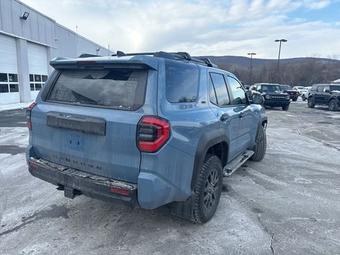 Used 2025 Toyota 4Runner TRD Sport Premium image 17