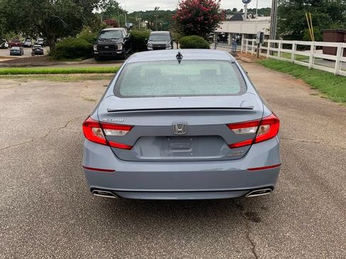 Used 2022 Honda Accord Sport image 6