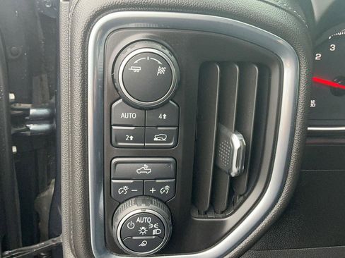 Used 2019 Chevrolet Silverado 1500 LT w/ All-Star Edition image 17