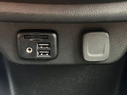 Used 2023 Chevrolet Traverse Premier w/ Redline Edition image 34