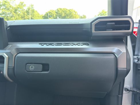 Used 2024 Toyota Tacoma SR5 RWD image 17