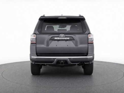 Used 2022 Toyota 4Runner Limited RWD image 7