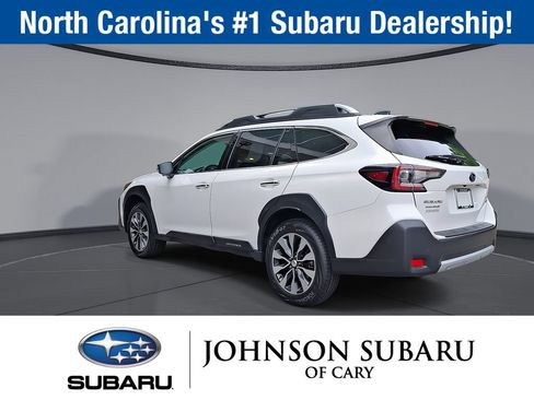Used 2023 Subaru Outback Touring w/ Tech Package 3 AWD/4WD image 25