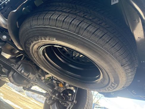 New 2025 Jeep Gladiator Sport image 25