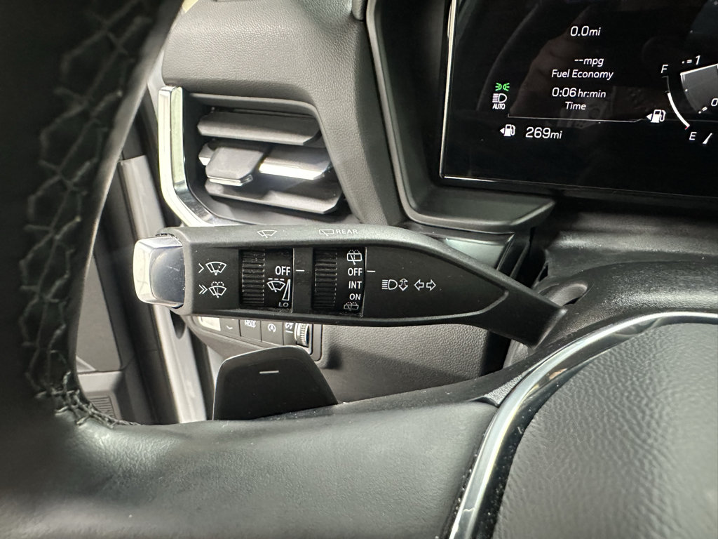 Certified 2026 GMC Terrain Elevation w/ Elevation Premium Package FWD image 30