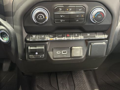 New 2026 Chevrolet Silverado 2500 Custom w/ Custom Value Package AWD/4WD image 31