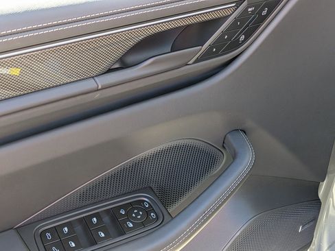 New 2025 Porsche Macan Turbo Electric image 14