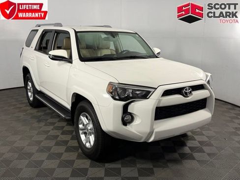 Used 2017 Toyota 4Runner SR5 Premium image 1